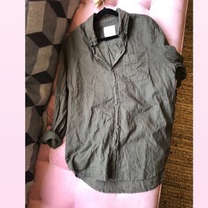 OVERSIZED LINEN BUTTON UP